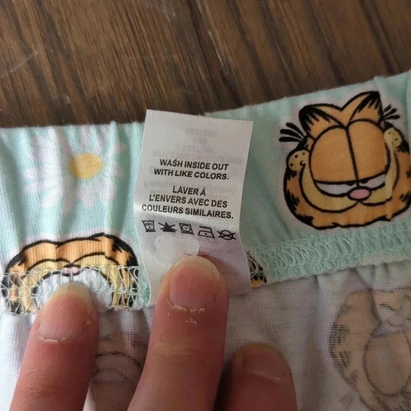 Garfield Pajamas NWOT - Picture 4 of 12